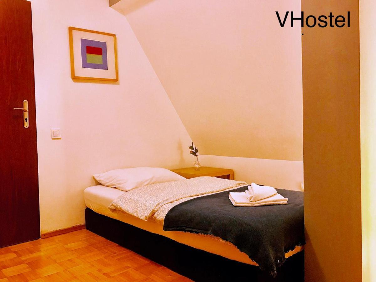 V Hostel Warschau Exterior foto